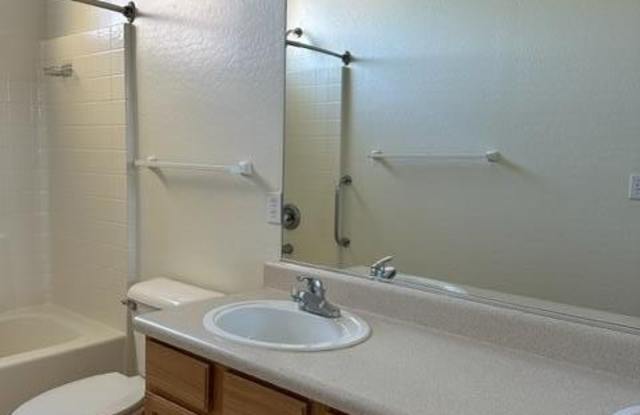 6101 N Reata Drive unit: A