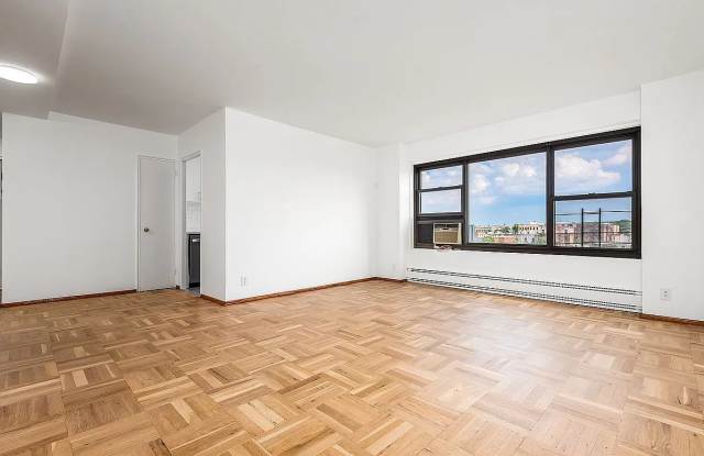 2718 Hoyt Ave S Apt 5D