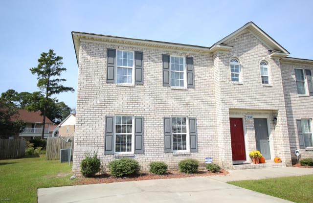 4004 Lucerne Court - 4004 Lucerne Ct, Greenville, NC 28590