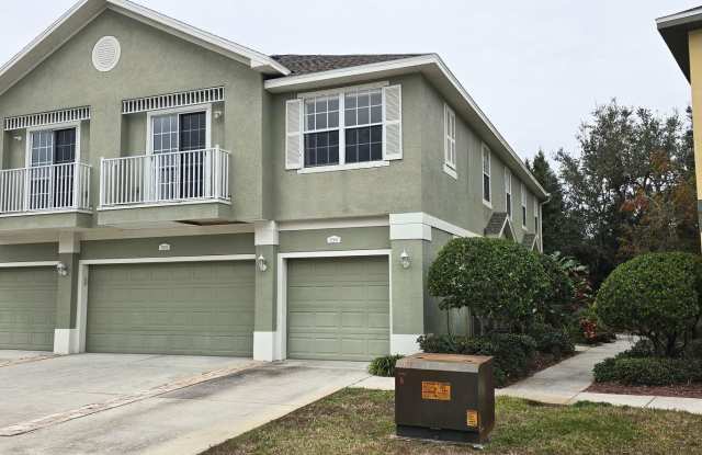 2/2 townhouse for rent