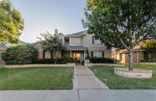 9020 Roundbluff Road - 9020 Roundbluff Road, Plano, TX 75025