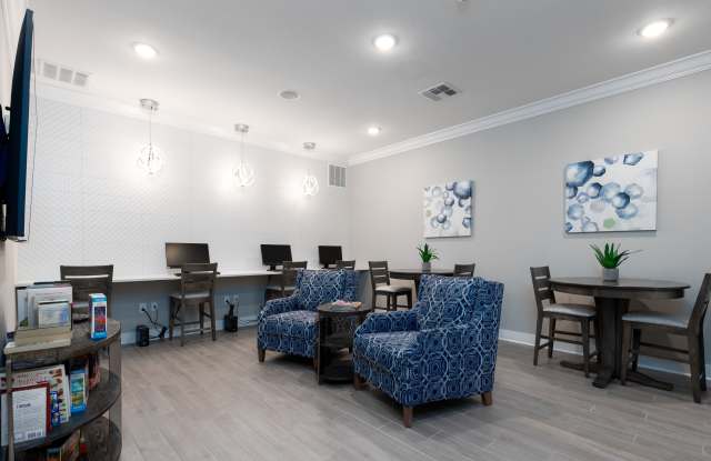 The Oaks on the Lake- Active Adult 55+ Living