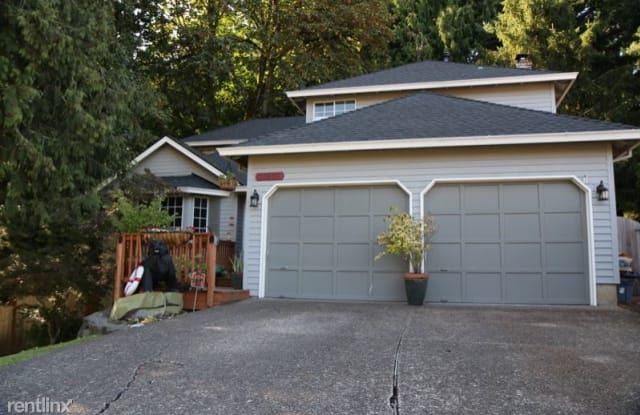 10889 SW Dover Ct - 10889 Southwest Dover Court, Tigard, OR 97224