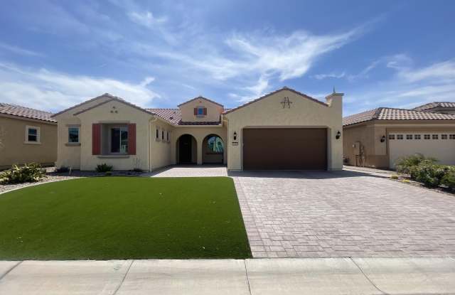 7369 W CACTUS WREN Way