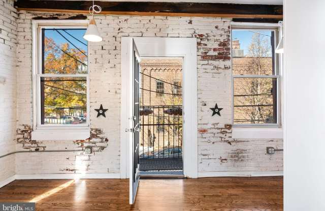 Photo of 116 TURNER Street