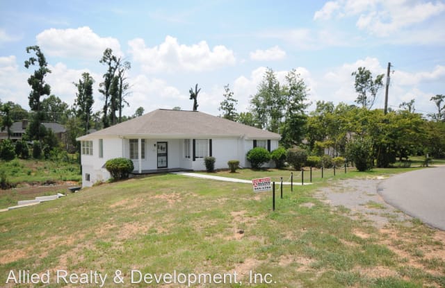 16 Windsor Drive - 16 Windsor Drive, Tuscaloosa, AL 35404