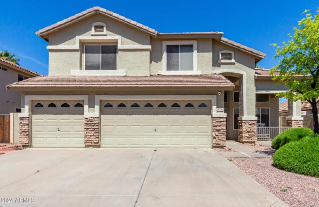 1350 W Flintlock Way - 1350 West Flintlock Way, Chandler, AZ 85286