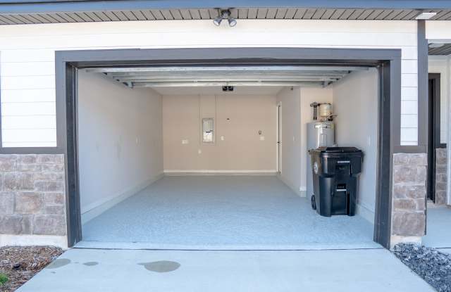 3235 Isabella Court Unit 3235