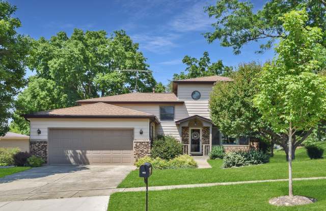 1730 Patricia Ln