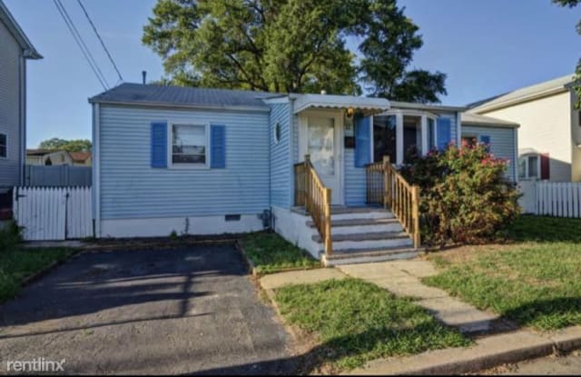 17 Leola Ave - 17 Leola Avenue, Keansburg, NJ 07734