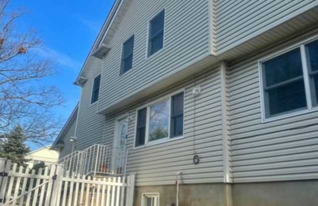 82 Forrest Street 82 - 82 Forrest Street, Metuchen, NJ 08840