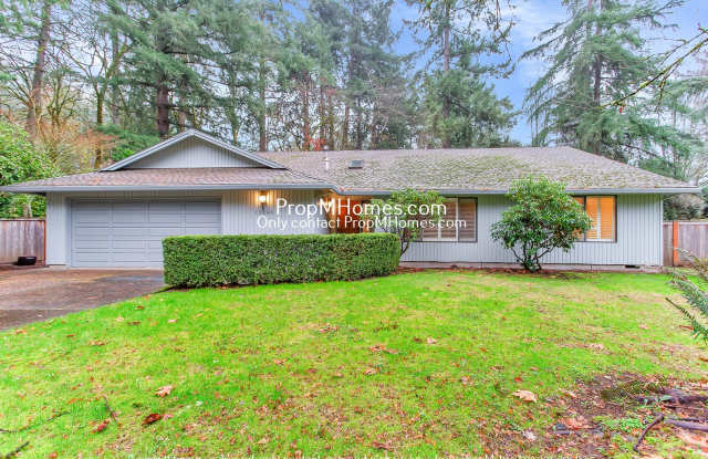 Lake Oswego Three Bedroom Ranch On 1/4 Acre! DEPOSIT SPECIAL