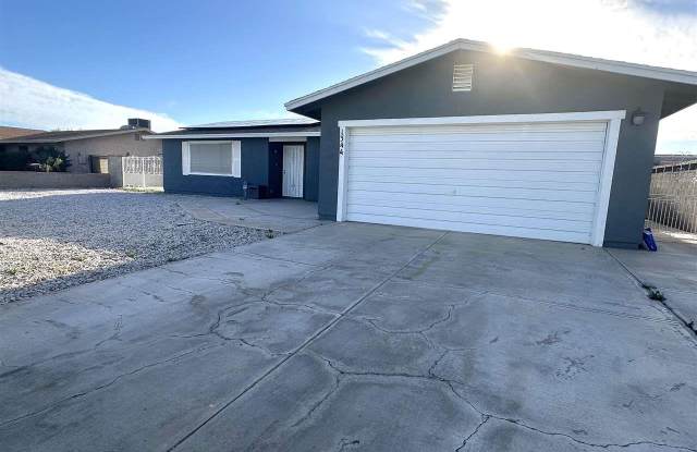 1344 S 41 DR - 1344 South 41st Drive, Yuma, AZ 85364