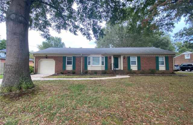 2904 Evergreen Court