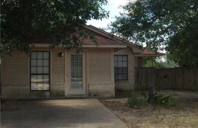 Beautiful home available 7/17/2025!