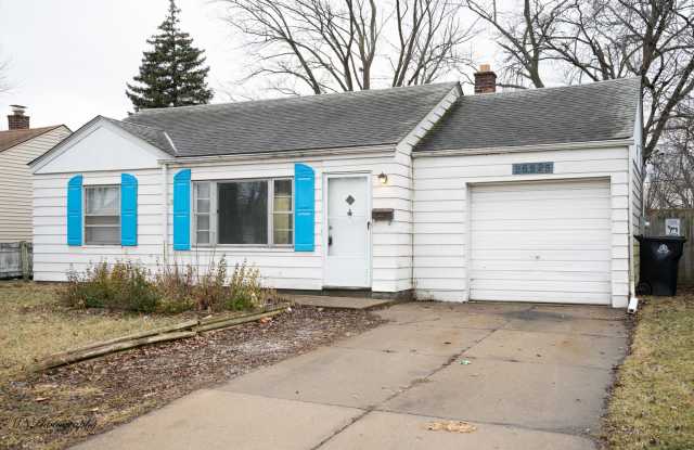 Beautifully renovated 3 bedroom Roseville ranch