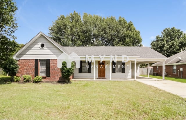 9852 Leigh Ann Dr - 9852 Leigh Ann Drive, Olive Branch, MS 38654