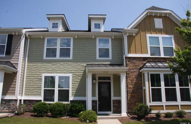 1012 Semora Lane