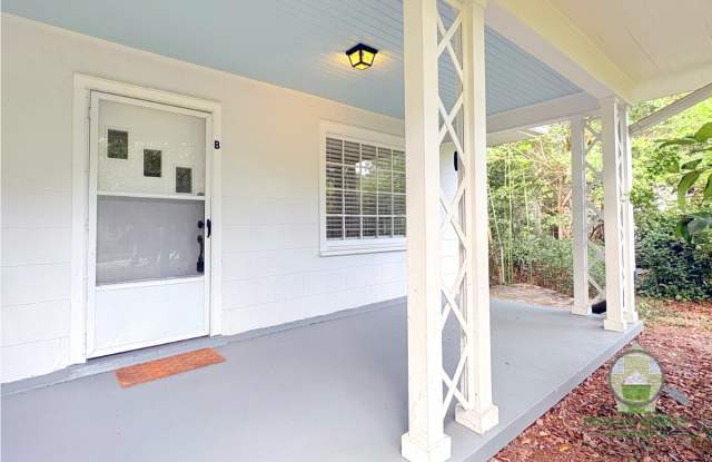 108 Central Avenue - B