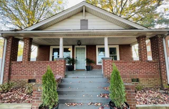 604 Pearl Ave