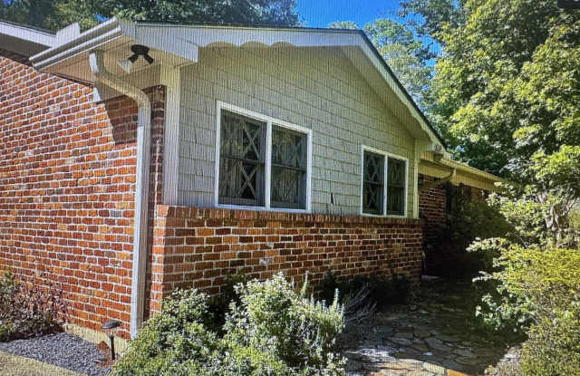 869 Cahaba Drive