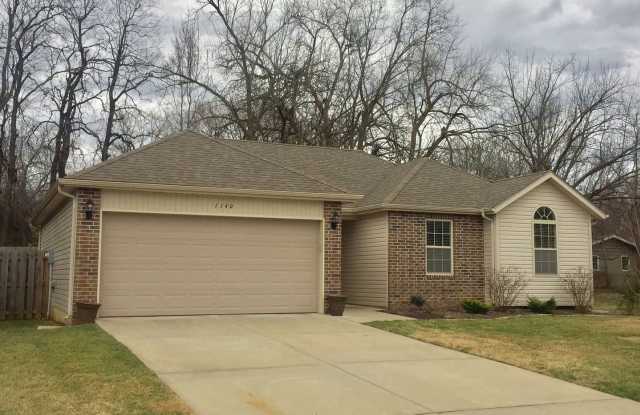 1140 S. Saratoga Ave. - 1140 South Saratoga Avenue, Springfield, MO 65804