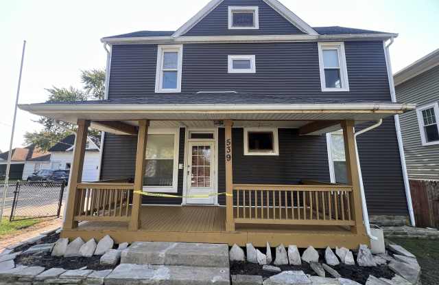539 W Jefferson St