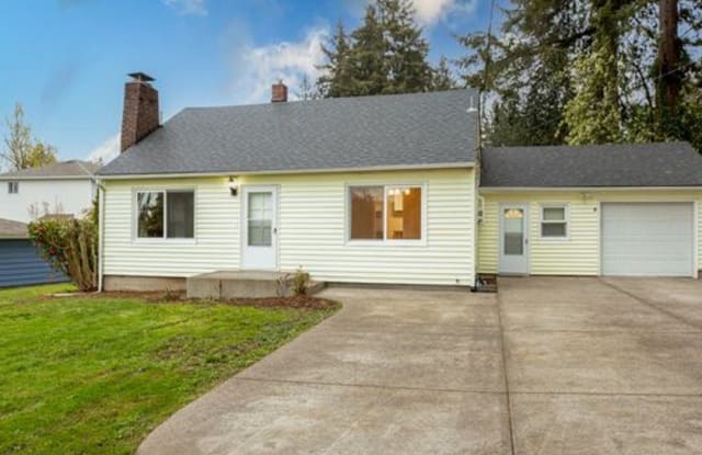 14620 SE Oatfield Rd - 14620 Southeast Oatfield Road, Oak Grove, OR 97267