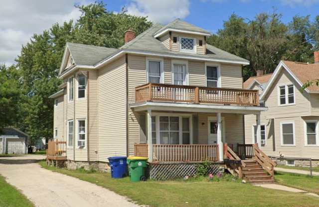 Photo of 409 N Ashland Ave - Apt B