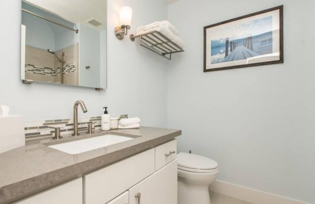 6332 Caminito Del Pastel