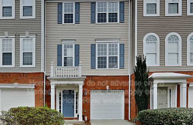 3455 Lathenview Ct