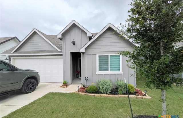 1665 Layne Loop