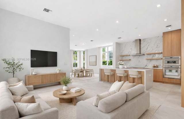 3400 Ponce De Leon Blvd