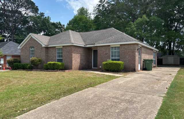 6532 Juniper Tree Lane