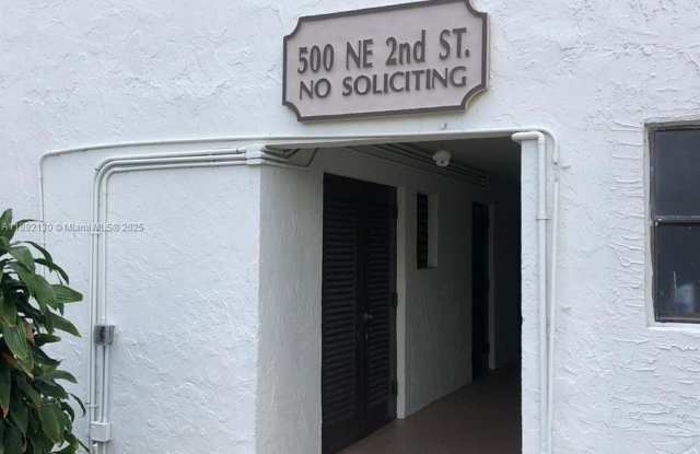 500 NE 2nd St