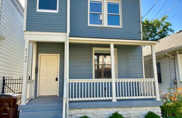 Charming 3 Bedroom, 2 Bath Single-Family Home in Norwood, Ohio – Spacious Living in a Prime Location!