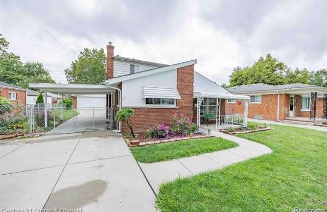 4704 MCKINLEY Street - 4704 McKinley Street, Dearborn Heights, MI 48125