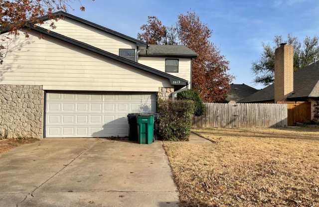 Photo of Oversized Three Bedroom with an Office Near Lake Hefner!!