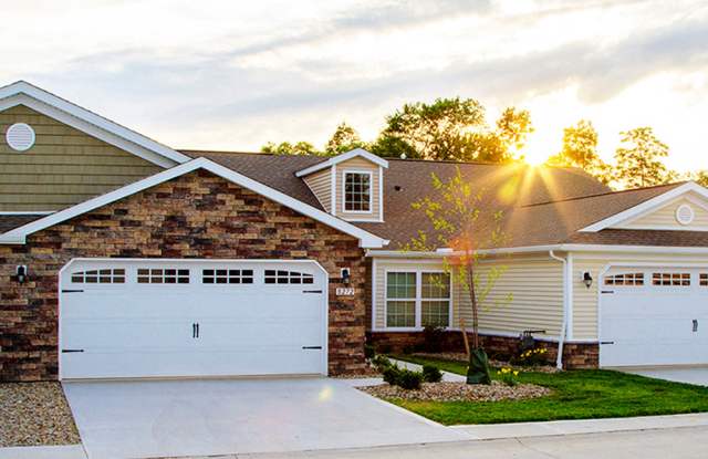 Photo of Redwood Brownsburg