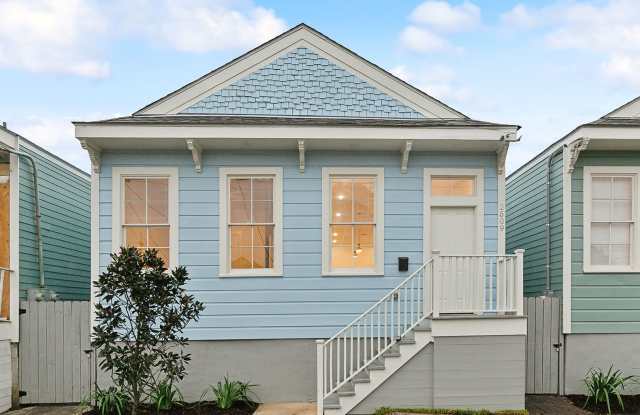 Single Family Modern Elegance in the Heart of Milan, New Orleans