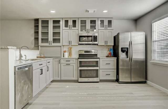 1810 River Crossing Circle #A