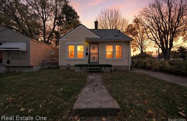 19384 GODDARD Street