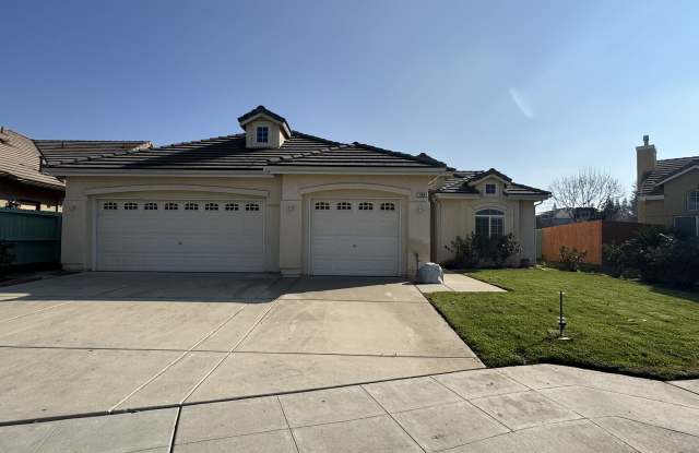 Photo of 10824 North Bunkerhill Drive