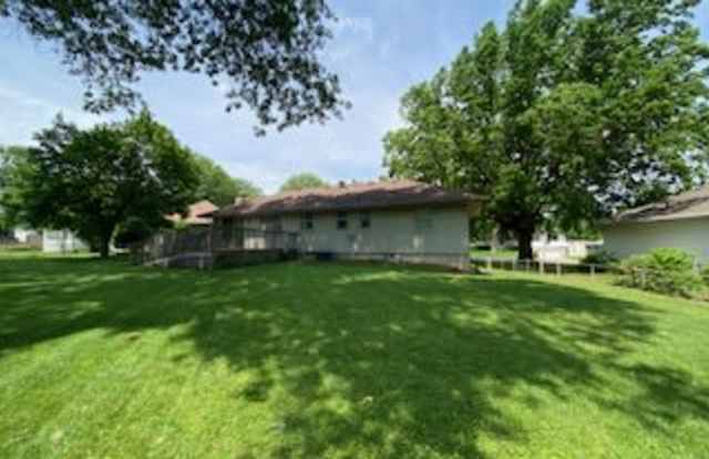 13117 East 45th Street South