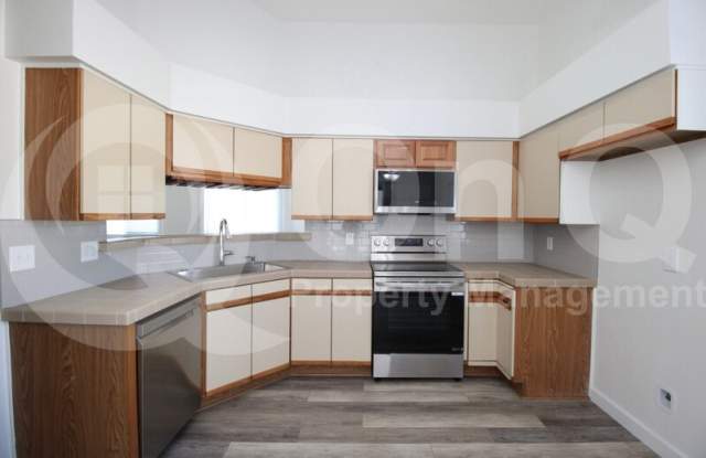 3902 East White Aster Street