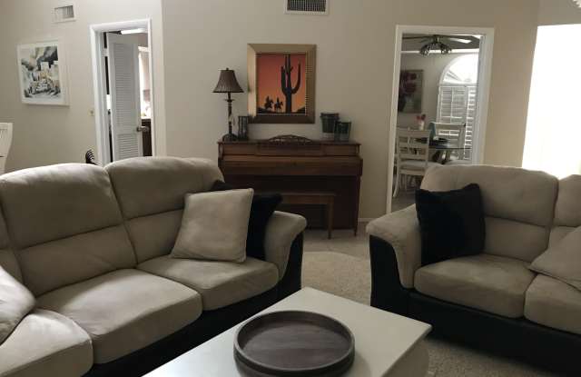 8320 E SAN BERNARDO Drive