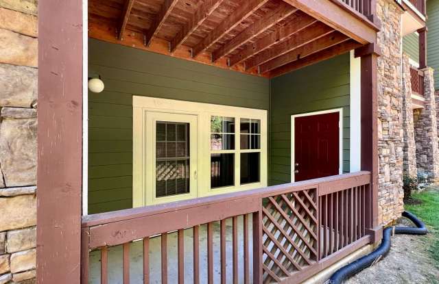 3-Bed, 2-Bath Condo with Garage!