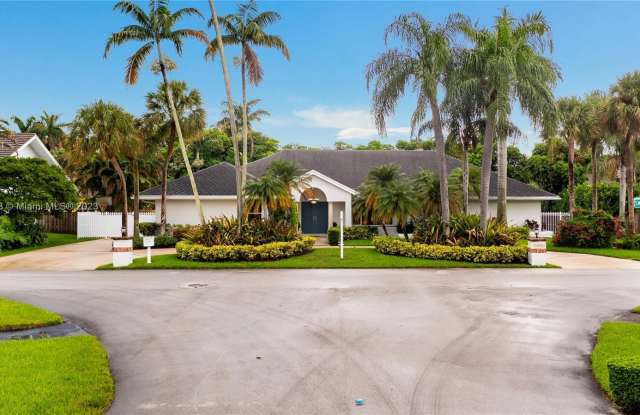 14060 SW 104th Ave - 14060 Southwest 104th Avenue, Kendall, FL 33176