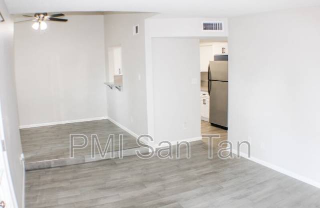 821 South Casitas Drive
