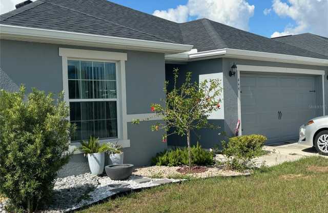 Photo of 444 MONTICELLI DRIVE